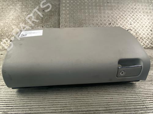 Used Glove box MERCEDES-BENZ M-CLASS (W164) ML 350 4-matic (164.186) (272 hp) 17047766
