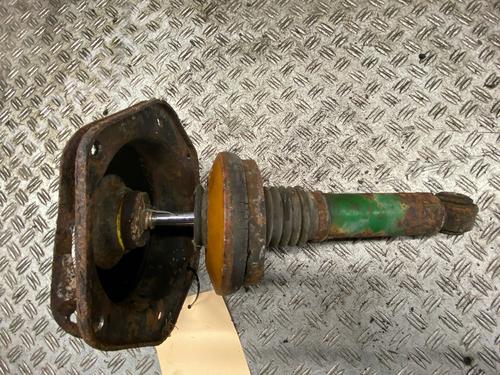 Used Right rear shock absorber Right rear shock absorber JAGUAR XJ (XJ40, XJ81) 6 3.2 24V (199 hp) 34152794 34152794