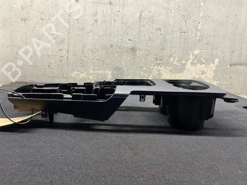 Cup/Object holder AUDI A3 Limousine (8VS, 8VM) 1.0 TFSI | BP32421166I37