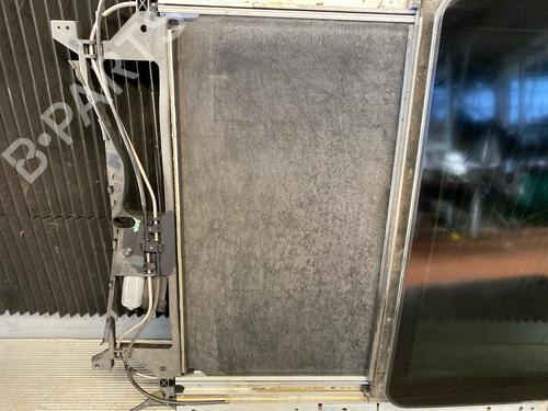 Sunroof JEEP GRAND CHEROKEE III (WH, WK) 3.0 CRD 4x4 | BP22618884C124 
