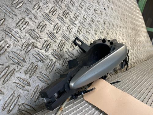 Rear left exterior door handle BMW 3 (E90) 325 d | BP13089509C130 