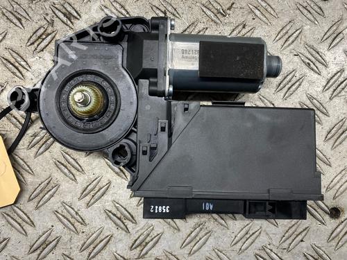 Rudehejsemotor bagstkærm højre AUDI A8 D3 (4E2, 4E8) 4.2 TDI quattro | BP29917877E22