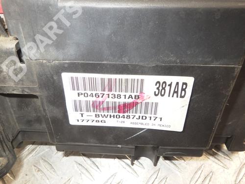 Fuse box CHRYSLER STRATUS Convertible (JX) 2.5 LX | BP8047785E1 