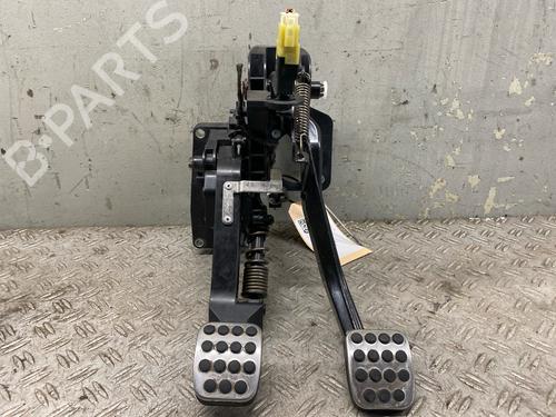 Used Pedal MERCEDES-BENZ A-CLASS (W169) A 180 (169.032, 169.332) (116 hp) 26710140