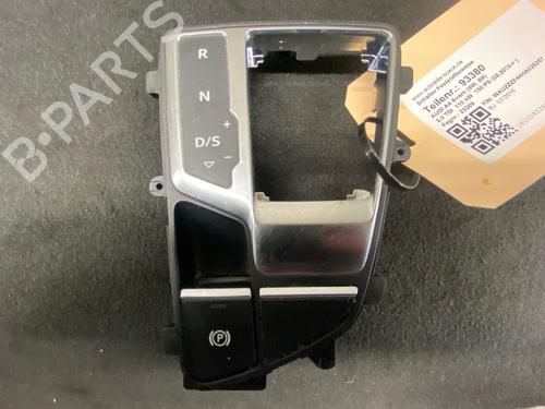 switch-audi-a4-b9-avant-8w5-8wd-2015-33182640 main image
