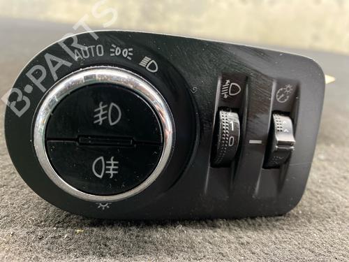 Used Headlight switch Headlight switch OPEL ASTRA K Sports Tourer (B16) 1.4 Turbo (35) (150 hp) 40188539 40188539