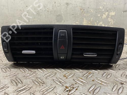 Used Air vent BMW 1 (E81) 116 i (122 hp) 29632713