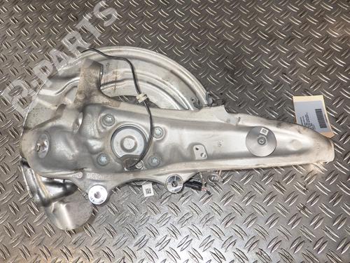 Used Right front steering knuckle BMW 6 Gran Turismo (G32) 630 d (265 hp) 7797139