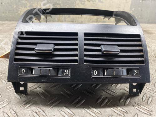 Used Air vent Air vent 37713969 37713969