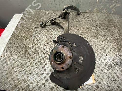 Used Right front steering knuckle AUDI A8 D3 (4E2, 4E8) 4.2 TDI quattro (326 hp) 30089936