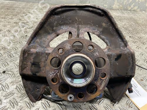 Used Left front steering knuckle MERCEDES-BENZ A-CLASS (W169) A 160 CDI (169.006, 169.306) (82 hp) 30411547