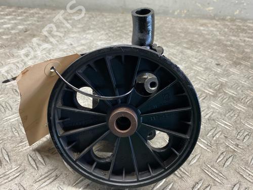 Styring servopumpe VOLVO V70 II (285) D5 (163 hp) 25599676