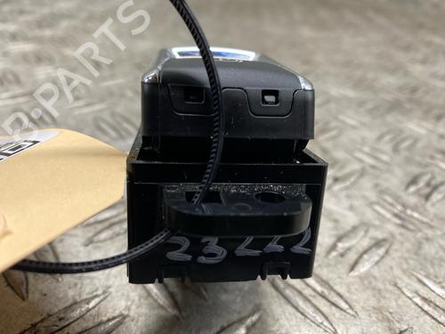 Comutador NISSAN QASHQAI II (J11, J11_) 1.3 DIG-T | BP30907814I30