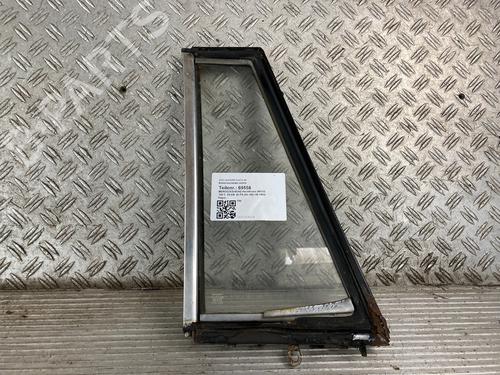 Used Front right quarter glass MERCEDES-BENZ HECKFLOSSE (W110) 190 C (110.010) (80 hp) 15673753
