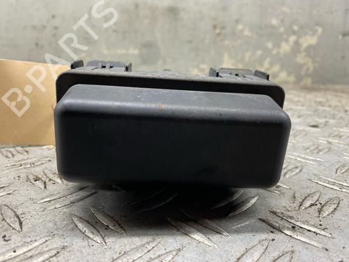 Fuse box OPEL INSIGNIA A (G09) 2.0 CDTI (68) | BP30975250E1