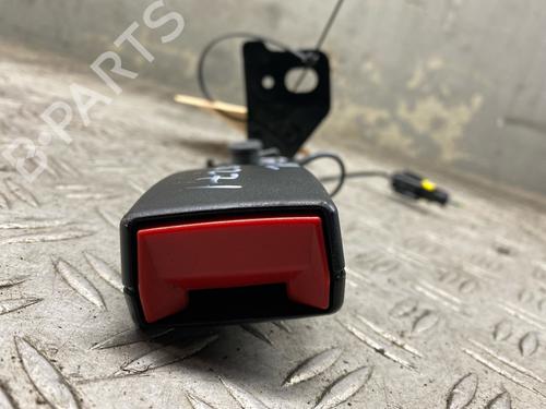 Used Seat buckle OPEL GRANDLAND / GRANDLAND X (A18, P1UO) 1.2 (75) (131 hp) 32305230
