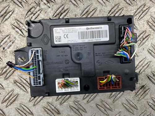 Used Control unit DACIA DOKKER MPV (KE_) 1.2 TCe (KEM0, KEAY) (115 hp) 29808821