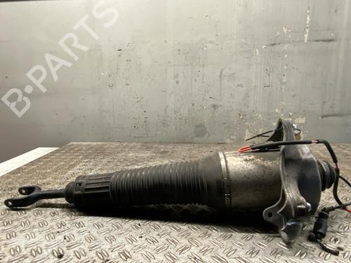 Venstre foran skjermliste AUDI A8 D3 (4E2, 4E8) 4.2 TDI quattro | BP30089933C134