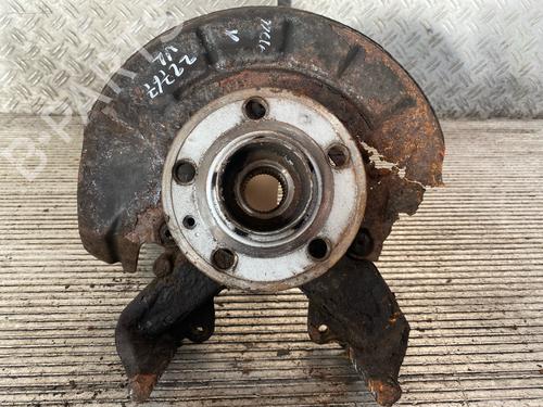 Used Left front steering knuckle VW POLO V (6R1, 6C1) 1.2 (70 hp) 20075812