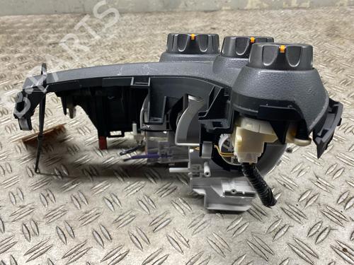 Climate control HONDA JAZZ III (GE_, GG_, GP_, ZA_) 1.2 (GG1) | BP30730464I5