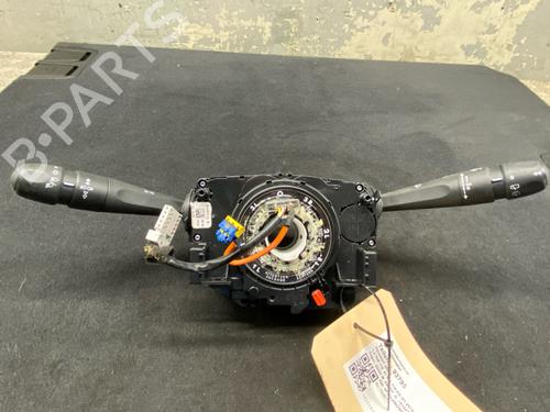 Comutador Comutador PEUGEOT 2008 I (CU_) 1.2 THP 110 / PureTech 110 (110 hp) 33690551 33690551