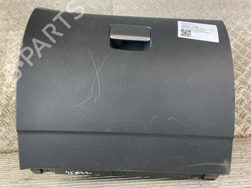 Handskerum MERCEDES-BENZ B-CLASS Sports Tourer (W246, W242) B 200 CDI / d 4-matic (246.202) (136 hp) 18510535