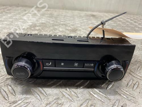 Used Climate control BMW 7 (F01, F02, F03, F04) 750 i, Li xDrive (408 hp) 23643388