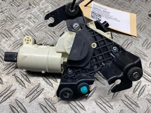 Used Tailgate lock OPEL GRANDLAND / GRANDLAND X (A18, P1UO) 1.2 (75) (131 hp) 32321746