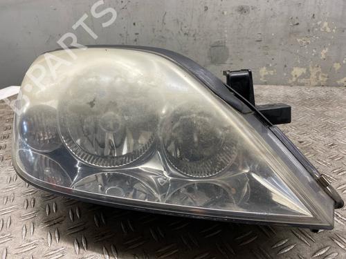 Used Right headlight NISSAN PRIMERA Hatchback (P12) 2.0 (140 hp) 28058130
