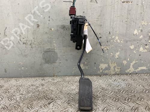 Pedal NISSAN PRIMERA Hatchback (P12) 2.0 (140 hp) 28058165
