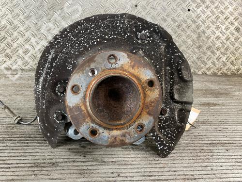 Used Right front steering knuckle BMW 3 (E90) 325 i (218 hp) 17060525