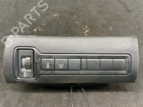 Used Switch Switch PEUGEOT 308 SW II (LC_, LJ_, LR_, LX_, L4_) 1.2 THP 130 (131 hp) 34211292 34211292