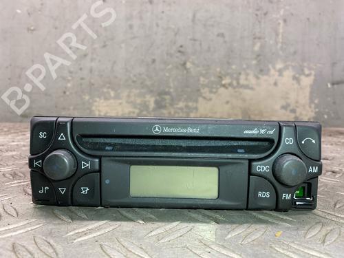 Autoradio für Autoradio MERCEDES-BENZ C-CLASS (W203) C 200 Kompressor (203.045) (163 hp) 36595754 36595754