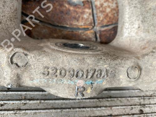 Right front steering knuckle JEEP GRAND CHEROKEE III (WH, WK) 3.0 CRD 4x4 | BP22618873M26 