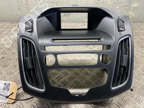 Used Air vent FORD FOCUS III Turnier 1.0 EcoBoost (125 hp) 27273883