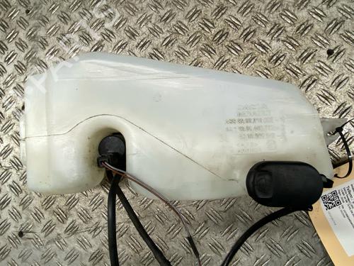 Sprinklertank Sprinklertank DACIA SANDERO 1.4 (BS0C, BS0A, BS0G, BS1F, BS0E) (75 hp) 34646823 34646823