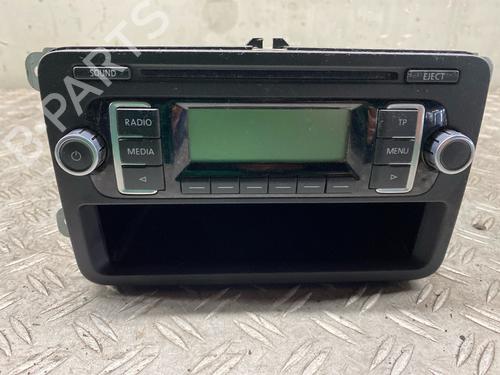 Used Radio VW GOLF VI (5K1) 1.6 TDI (105 hp) 25158373