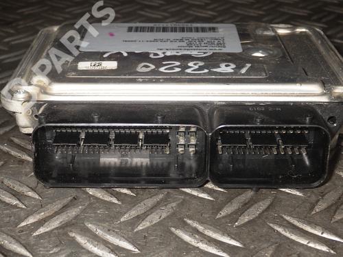 Engine control unit (ECU) VW GOLF V (1K1) 1.9 TDI | BP4917740M57 