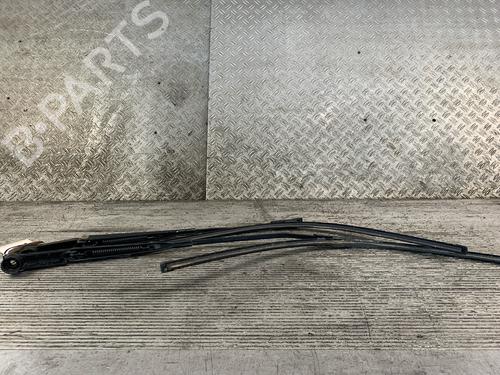 Used Front windshield wiper arm CITROËN C4 Picasso I MPV (UD_) 1.6 HDi (109 hp) 18747538