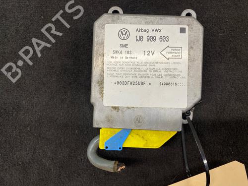 Airbag styreenhed Airbag styreenhed 39510673 39510673