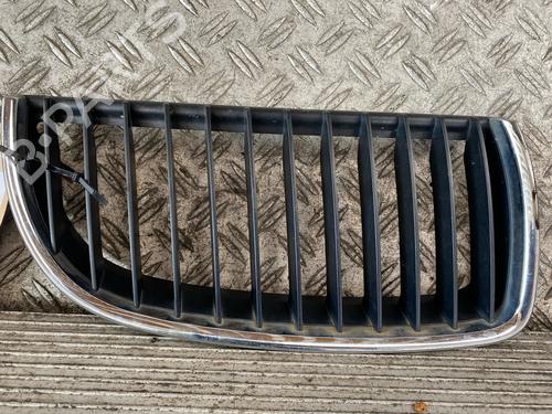 Used Grille BMW 3 Touring (E91) 320 d (177 hp) 18437553