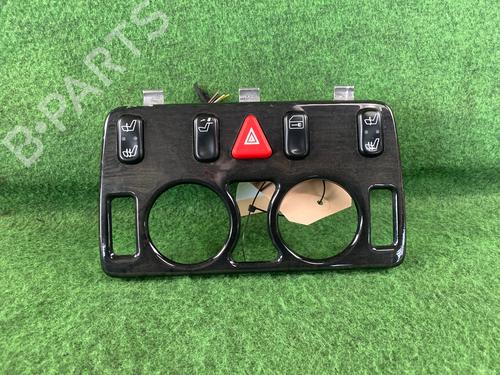Used Warning switch MERCEDES-BENZ CLK (C208) CLK 230 Kompressor (208.348) (197 hp) 12683666
