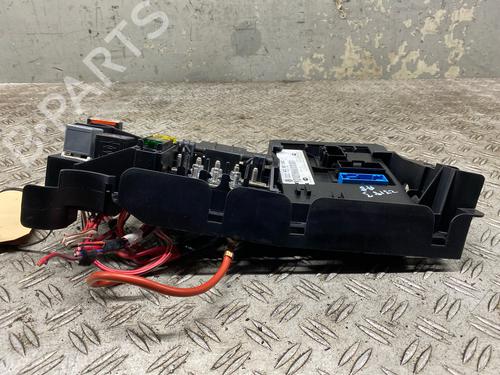 Caja reles / fusibles AUDI A8 D3 (4E2, 4E8) 4.2 TDI quattro | BP29936961E1