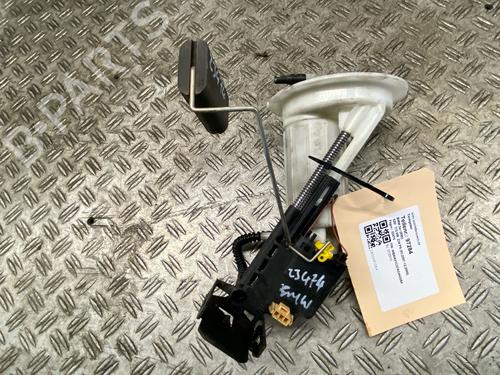 Used Fuel pump Fuel pump BMW 5 (E60) 528 i (234 hp) 40129558 40129558