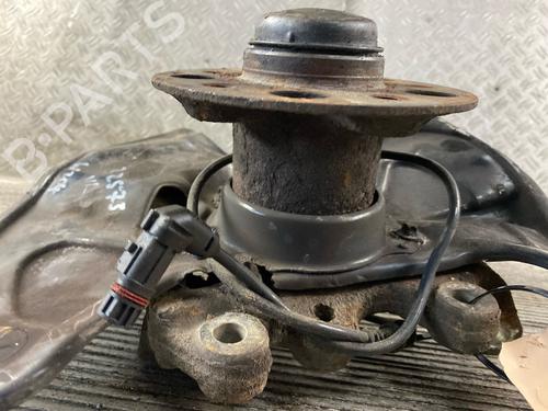 Left front steering knuckle MERCEDES-BENZ C-CLASS (W204) C 350 (204.056) | BP17786749M25 