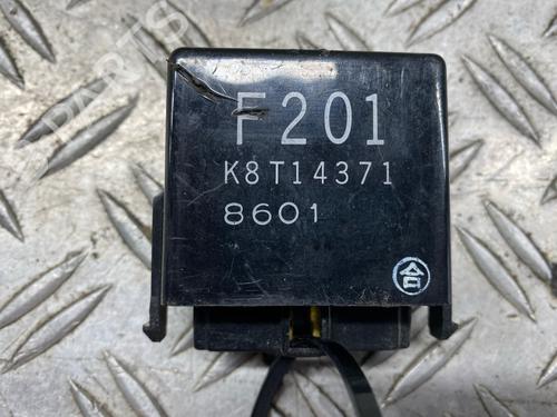 Used Electronic sensor MAZDA 626 III (GD) 1.6 (GD106) (82 hp) 30702439