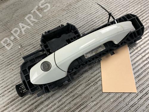 Used Front left exterior door handle MERCEDES-BENZ A-CLASS (W176) A 180 (176.042) (122 hp) 25590608