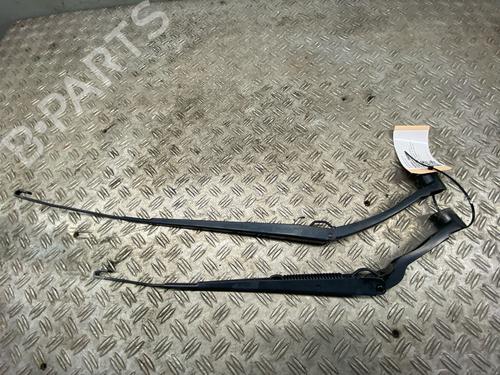 Front windshield wiper arm NISSAN QASHQAI II (J11, J11_) 1.2 DIG-T | BP27684978C143 