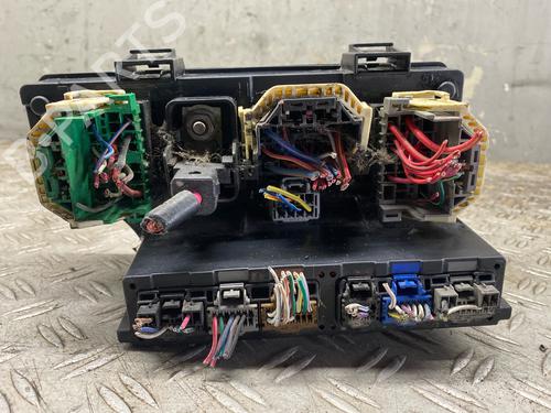 Fuse box JEEP COMPASS (MK49) 2.2 CRD 4x4 | BP33271851E1 - Image 4