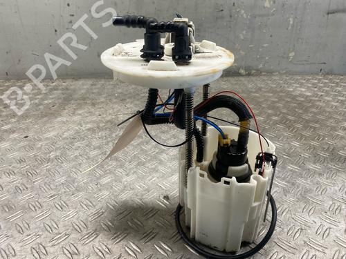Used Fuel pump OPEL ASTRA J Sports Tourer (P10) 2.0 CDTI (35) (160 hp) 25898397